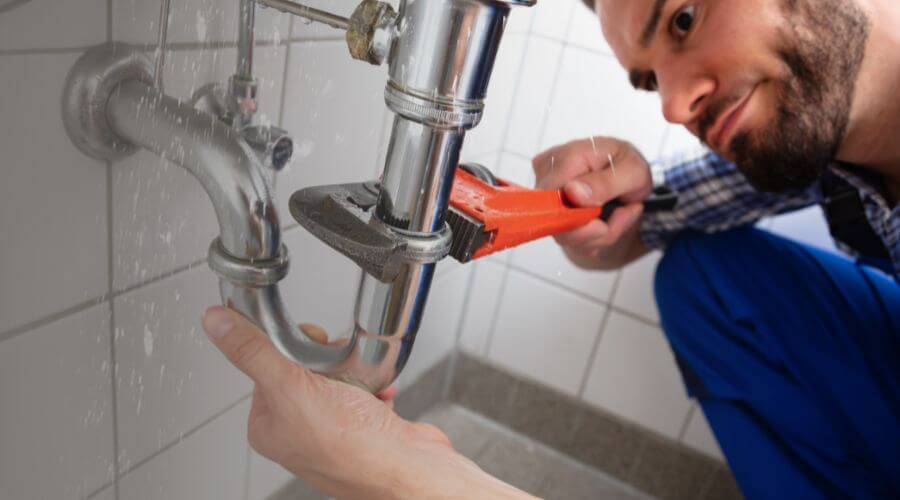 Local tankless water heater installation in Huntley, IL